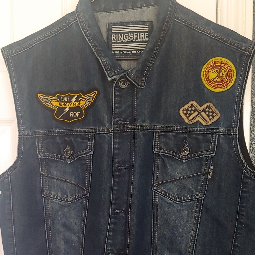 JEAN VEST RING OF FIRE